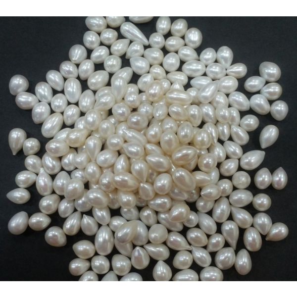 Tumbled Shaped Fresh Water Pearl Undrilled 110/112_49.1
