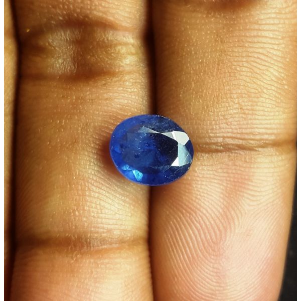 3.50 Carats Natural Blue Sapphire 9.22 x 7.70 x  4.35 mm