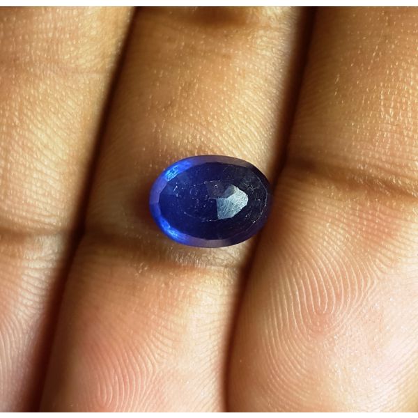 3.95 Carats Natural Blue Sapphire 9.45 x  7.20 x 5.32 mm