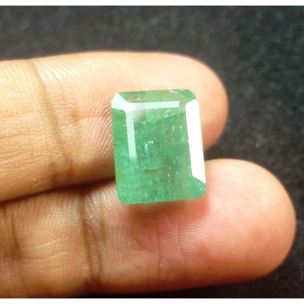 7.07 Carats Natural Green Emerald 