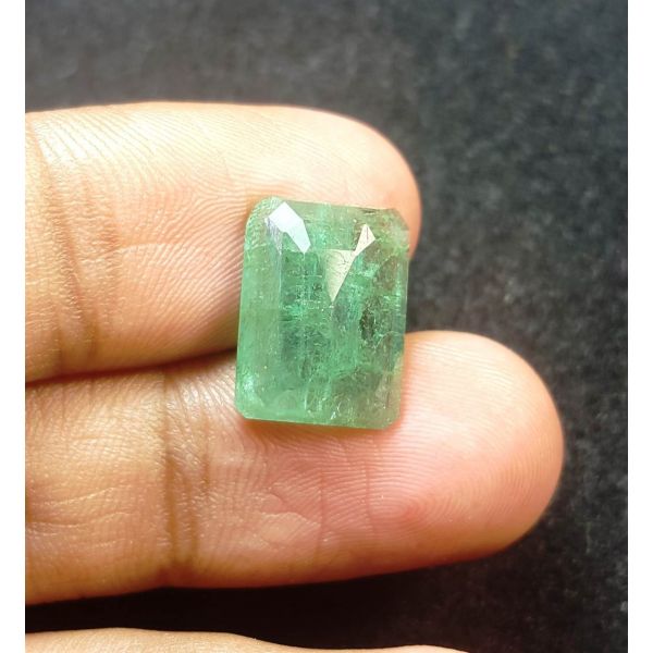 7.07 Carats Natural Green Emerald 