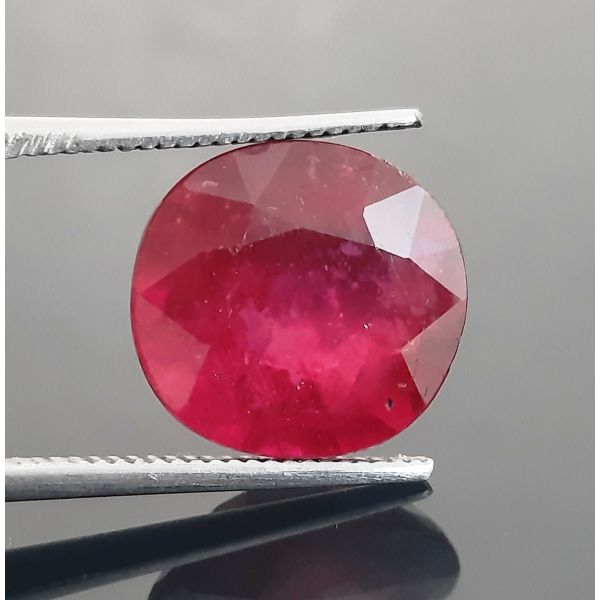 6.92 Carats Natural Red Ruby 