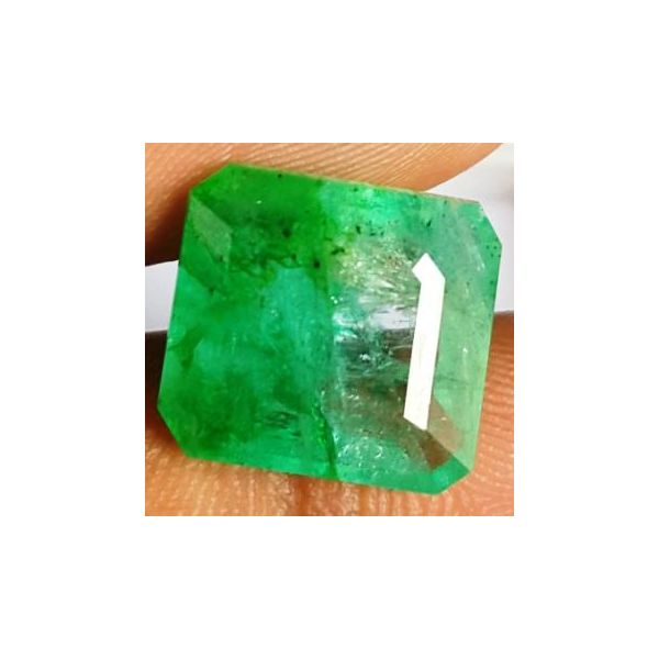 6.91 Carats Natural Columbian Emerald 12.00 x 10.98 x 6.22 mm