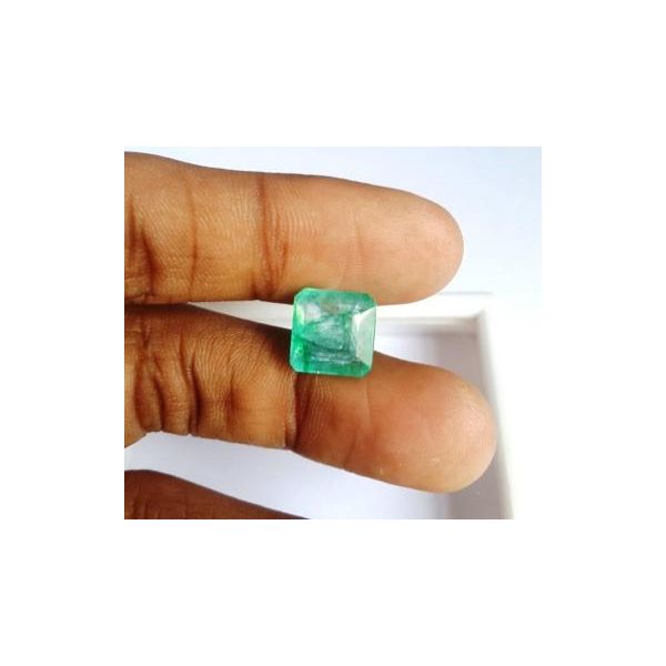 5.74 Carats Natural Columbian Emerald 10.35 x 10.16 x 6.26 mm