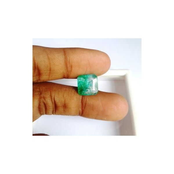 4.84 Carats Natural Columbian Emerald 10.87 x 10.56 x 5.55 mm