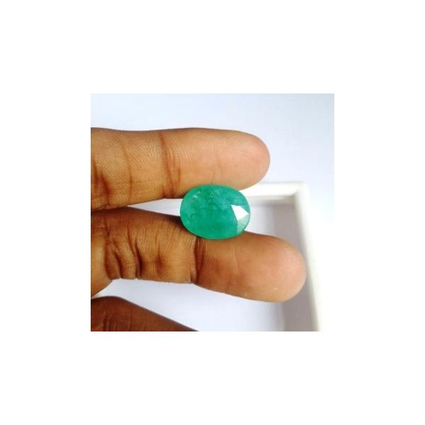 8.06 Carats Natural Columbian Emerald 16.12 x 12.50 x 6.18 mm