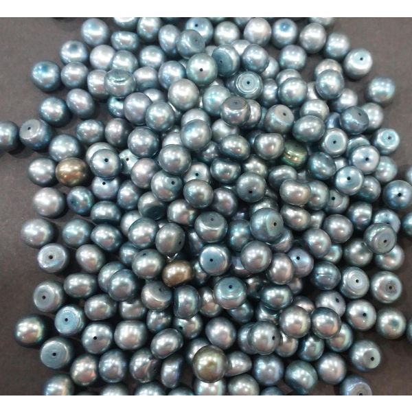 Button Shaped Fresh Water Pearl Half drilled 105/107_43.1
