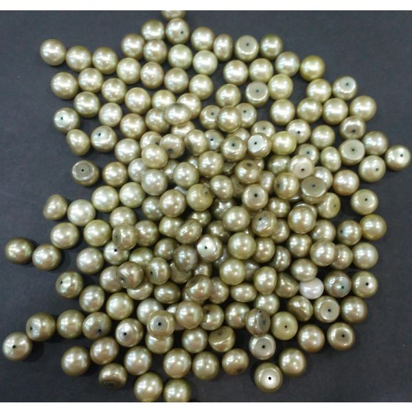 Button Shaped Fresh Water Pearl Half drilled 105/107_41.1