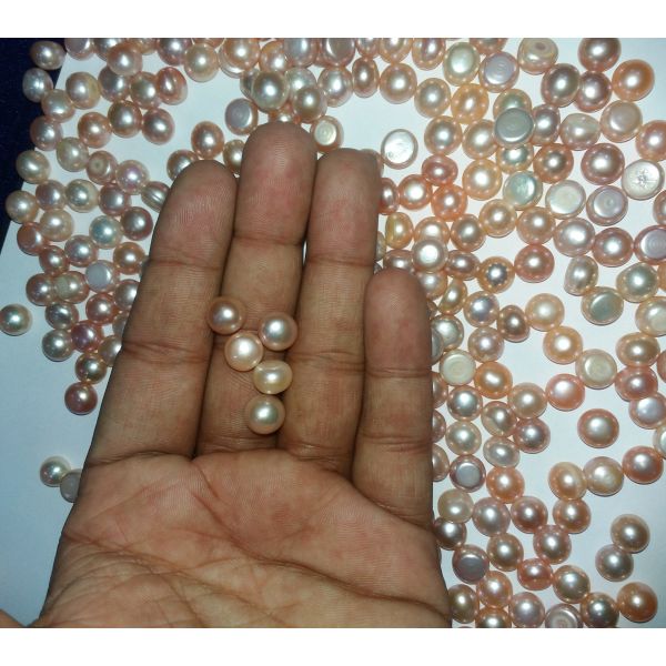 Button Shaped Fresh Water Pearl Undrilled 105/107_42.1