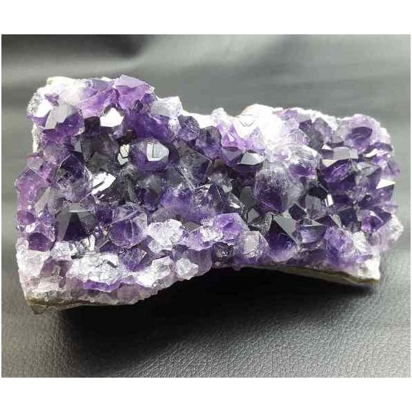 Brazilian Natural Amethyst Quartz Crystal Geodes 388 Gram 