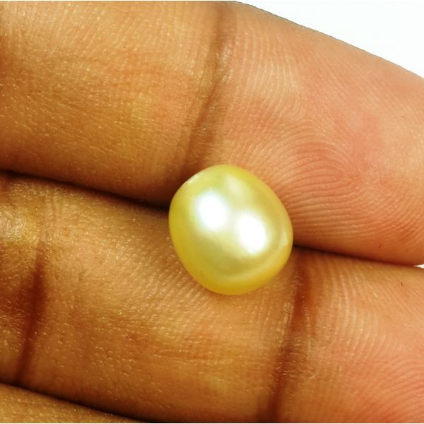 5.00 Carats Natural Golden Pearl 9.38 x 8.48 mm