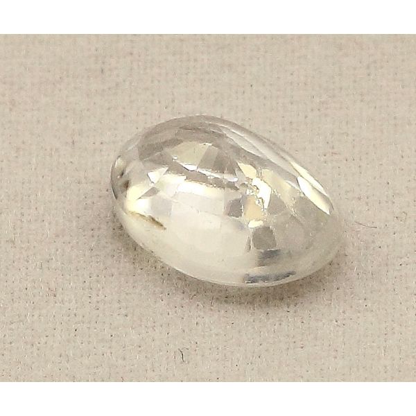 3.28 Carats Colorless Zircon Oval shape 9.30x6.80x4.85mm