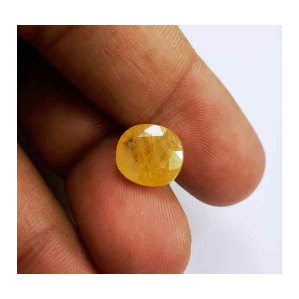 4.90 Carats Ceylon Yellow Sapphire 10.78 x 9.82 x 4.48 mm