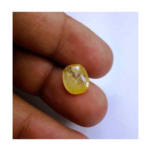 3.25 Carats Ceylon Yellow Sapphire 11.12 x 9.27 x 2.84 mm