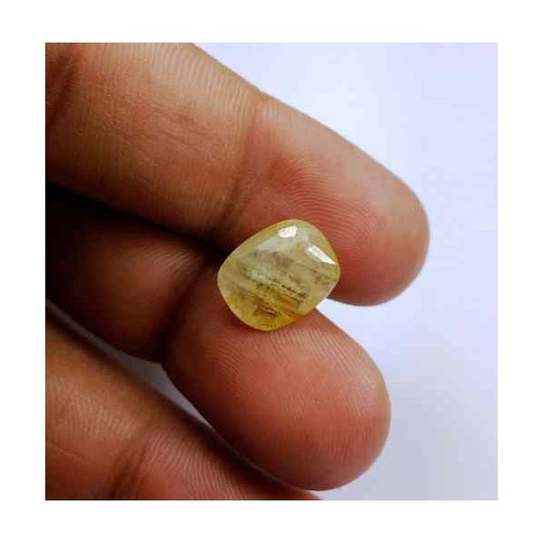 4.46 Carats Ceylon Yellow Sapphire 12.18 x 9.69 x 3.61 mm