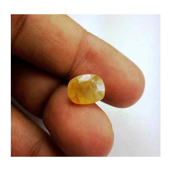 3.31 Carats Ceylon Yellow Sapphire 10.88 x 8.82 x 5.38 mm