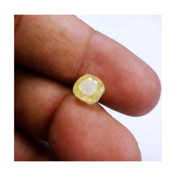 3.07 Carats Ceylon Yellow Sapphire 7.74 x 7.13 x 5.73 mm