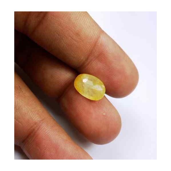 4.12 Carats Ceyloni Yellow Sapphire 11.82 x 8.21 x 4.50 mm