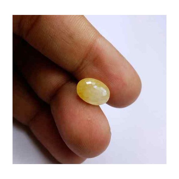 4.60 Carats Ceyloni Yellow Sapphire 11.37 x 8.30 x 4.87 mm