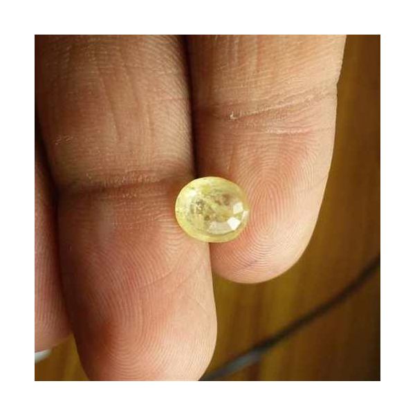 2.63 Carats Yellow Sapphire 8.40 x 7.25 x 4.05 mm