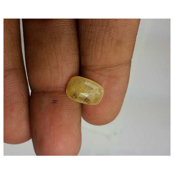 4.59 Carats Yellow Sapphire 11.82 x 8.03 x 4.60 mm