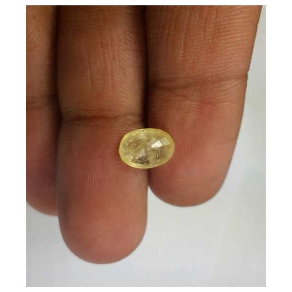 2.63 Carats Yellow Sapphire 9.25 x 6.65 x 4.40 mm