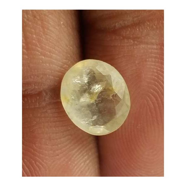 2.04 Carats Yellow Sapphire 8.52 x 7.40 x 3.70 mm