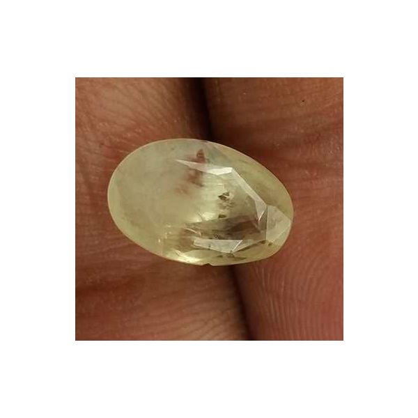 3.5 Carats Yellow Sapphire 10.51 x 6.95 x 5.23 mm