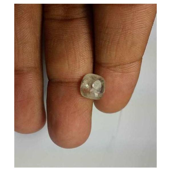 4.00 Carats Colorless Sapphire 8.72 x 8.70 x 4.57 mm