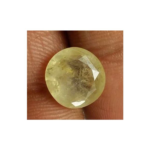 3.68 Carats Yellow Sapphire 9.05 x 8.72 x 4.50 mm