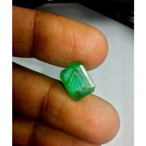 4.72 Carats Colombian Emerald 12.55 x 9.84 x 4.32 mm