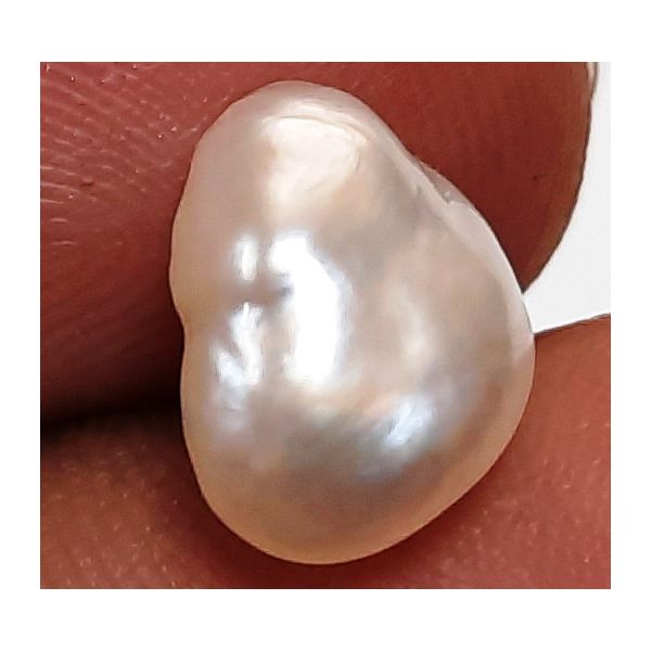 4.18 Carats Natural Creamish White Pearl 11.68 x 8.45 x 7.20 mm