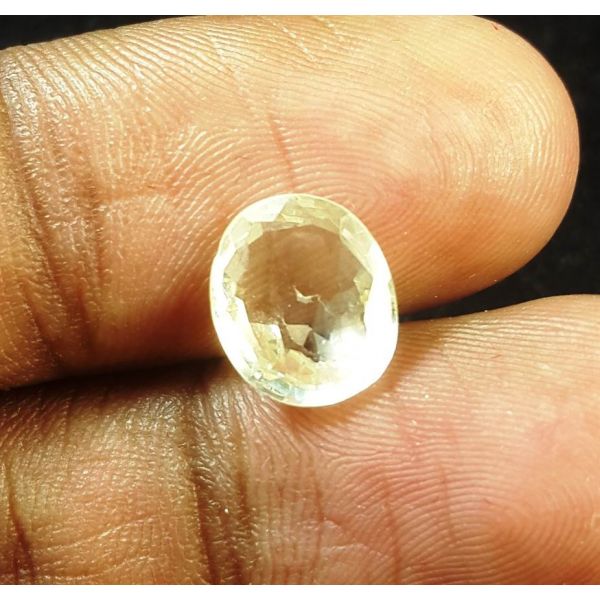 2.63 Carats Natural Yellow Sapphire 9.55 x 8.15 x 3.65 mm