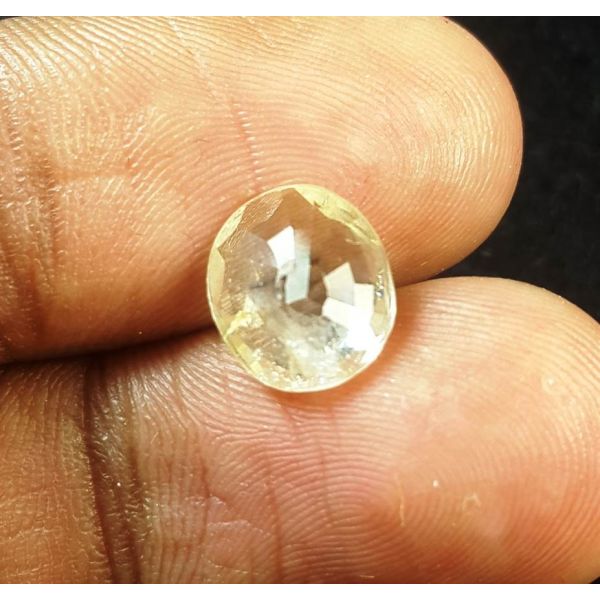 2.63 Carats Natural Yellow Sapphire 9.55 x 8.15 x 3.65 mm