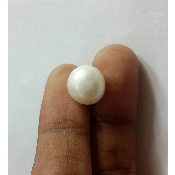 10.26 Carats South Sea Pearl 12.93 x 11.83 mm