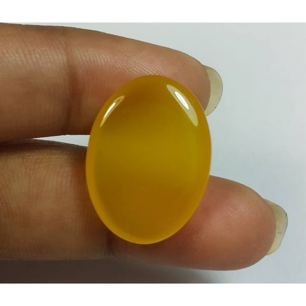 13.67 Carats Yellow Chalcedony 21.09 x 15.55 x 5.38 mm
