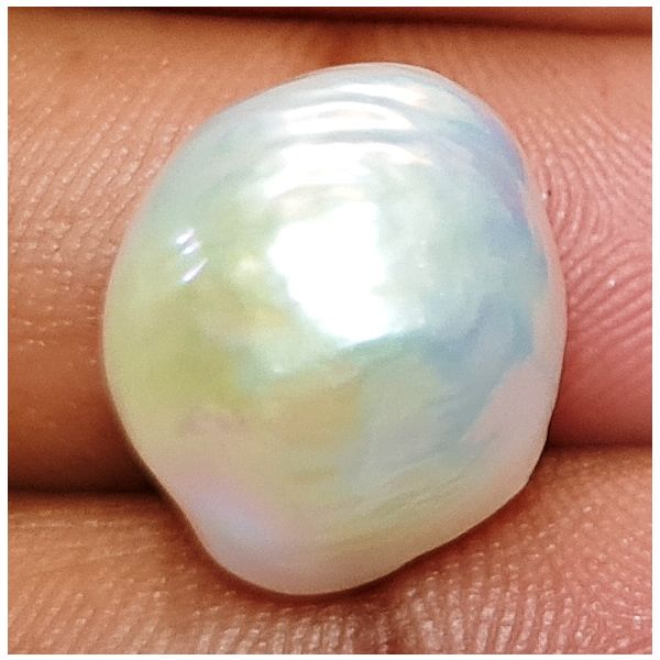 16.04 carats Natural White Venezuela Pearl 15.94x12.65x13.38 mm