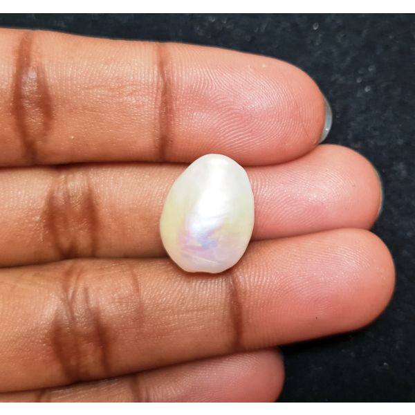 17.68 carats Natural White Venezuela Pearl 16.52x12.78x12.54 mm