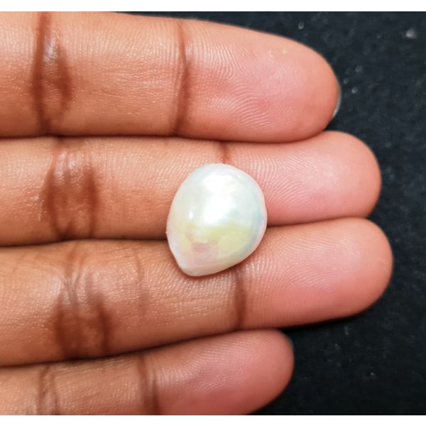 18.48 carats Natural White Venezuela Pearl 15.99x13.92x13.64 mm