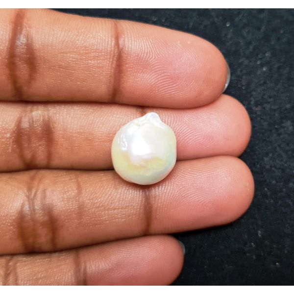 14.94 carats Natural White Venezuela Pearl 13.81x11.99x12.00 mm