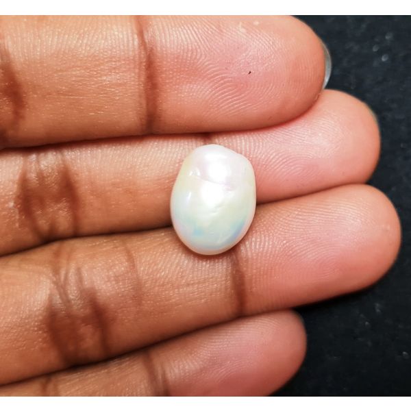 11.78 carats Natural White Venezuela Pearl 14.19x10.82x10.92 mm