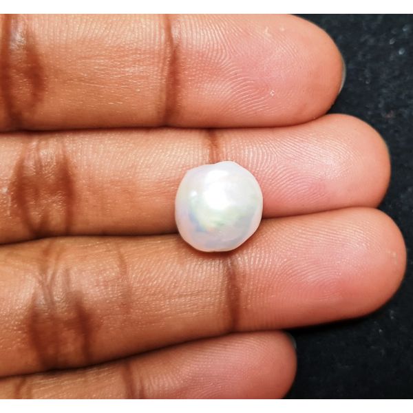 9.16 carats Natural White Venezuela Pearl 10.36x11.45x10.02 mm