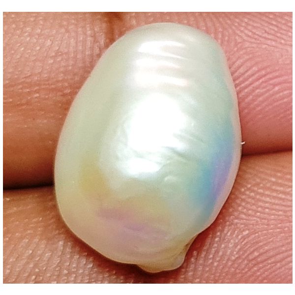 14.28 carats Natural White Venezuela Pearl 16.16x11.72x11.62 mm