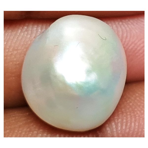 18.17 carats Natural White Venezuela Pearl 13.35x14.18x12.96 mm