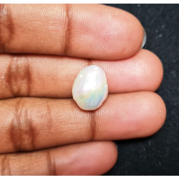 11.33 carats Natural White Venezuela Pearl 13.76x10.77x11.45 mm