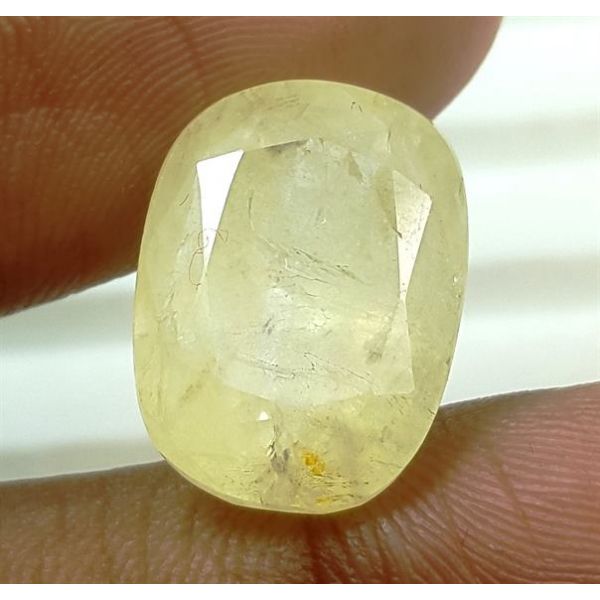 15.92 Carats Natural Yellow Sapphire 15.85x11.56x8.81 mm