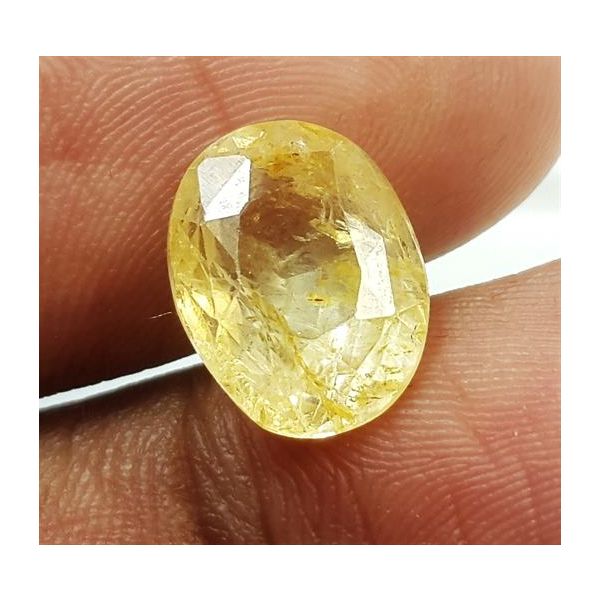 8.84 Carats Natural Oringish Yellow Sapphire 11.25x8.75x5.46mm