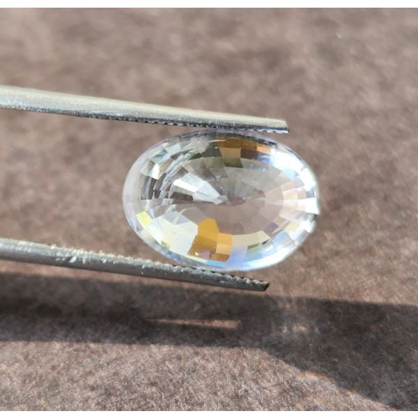 8.42 Carats Natural Bluish Yellow Sapphire 12.85x9.37x7.87 mm