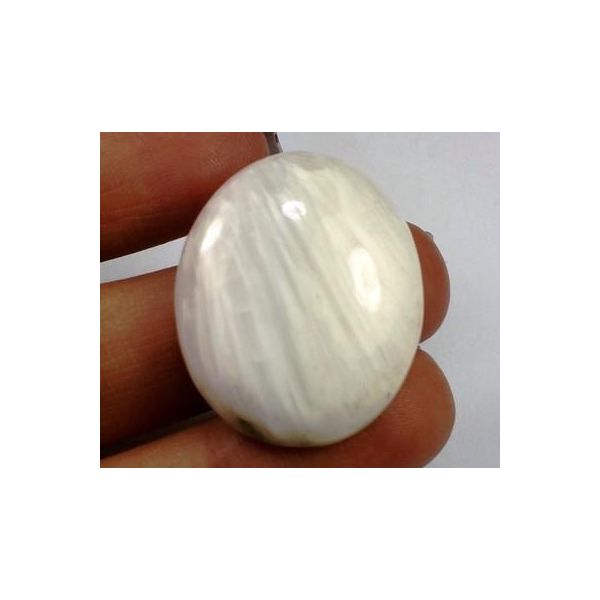 33.41 Carats  Natural Scolecite Oval Shape 27.40 X 23.28 X 7.60 mm