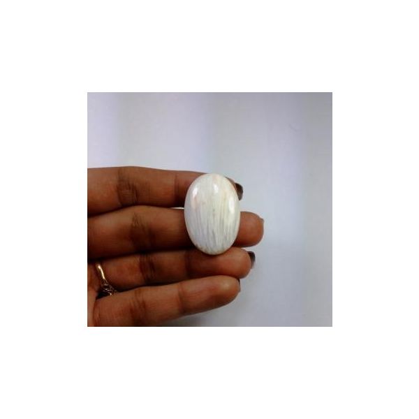 25.91 Carats  Natural Scolecite Oval Shape 29.94 X 20.55 X 6.30 mm